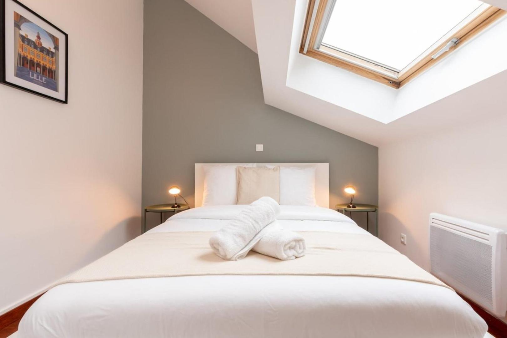 Lille Center - 4 Bedroom Duplex Apartment! Buitenkant foto